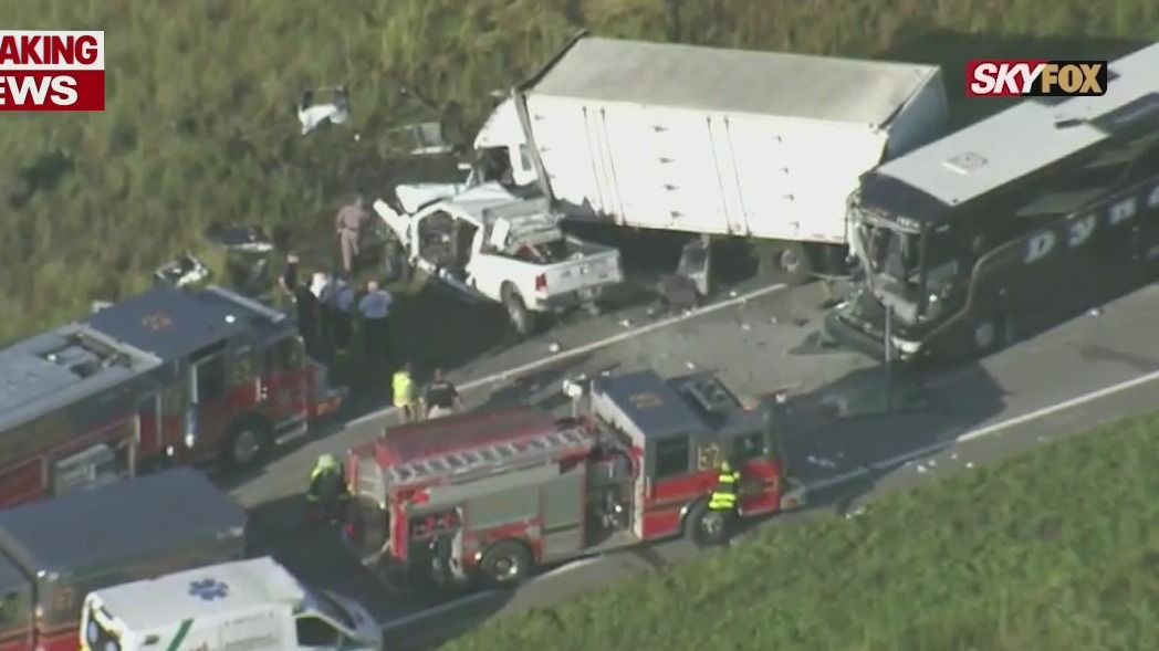 Roads reopen after deadly SR-60 crash
